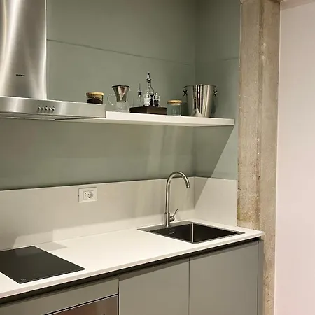 Madera By Maddalena البندقية