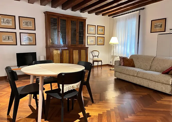 Madera By Maddalena Apartment